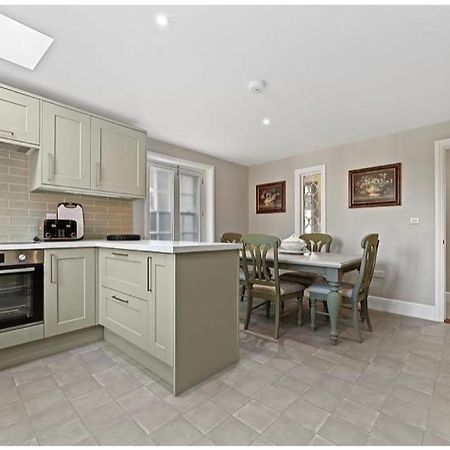 119 Northgate St - Delightful One Bedroom Apartment With Fantastic Living Space Bury St. Edmunds Buitenkant foto