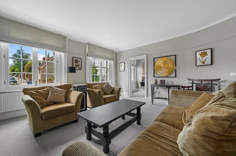 119 Northgate St - Delightful One Bedroom Apartment With Fantastic Living Space Bury St. Edmunds Buitenkant foto