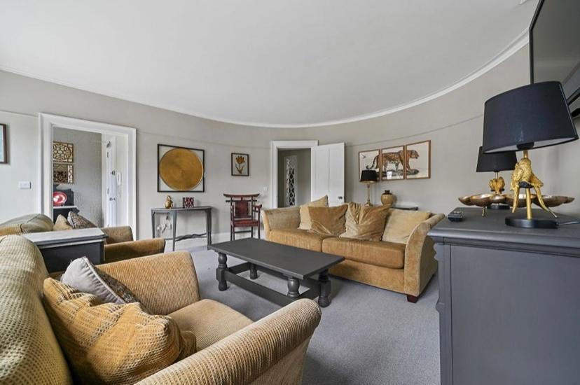 119 Northgate St - Delightful One Bedroom Apartment With Fantastic Living Space Bury St. Edmunds Buitenkant foto